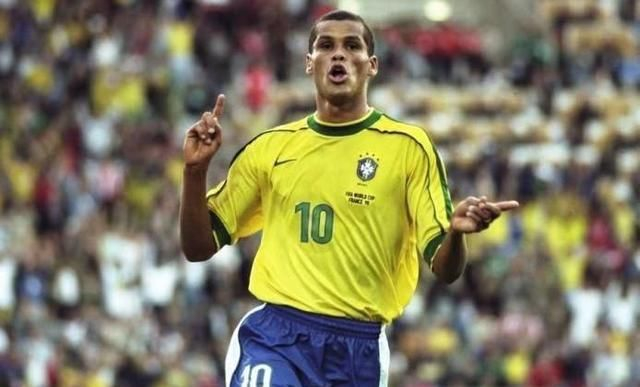 从风格看 从风格看