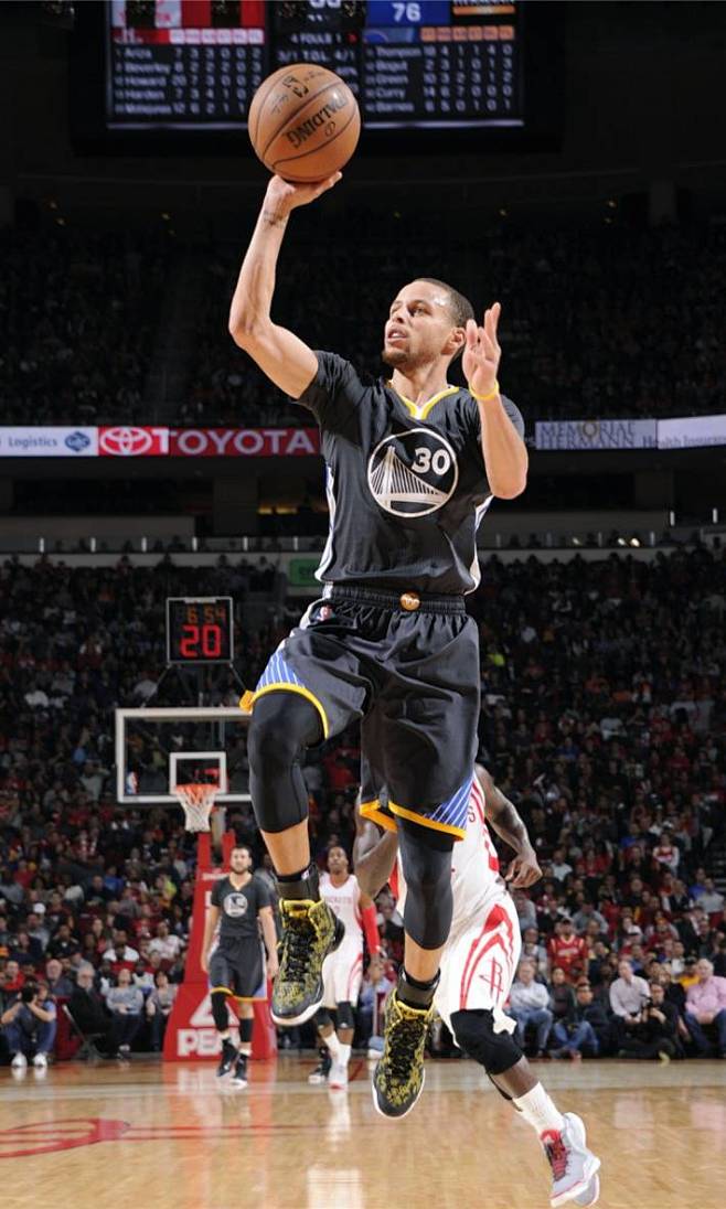 激烈比赛 激烈比赛